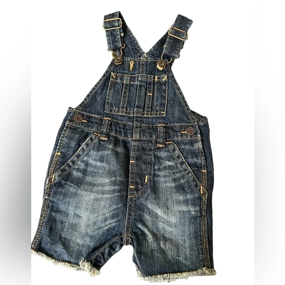 6-12 months overalls baby Gap dungarees jean shorts w/frayed ends 5 pockets